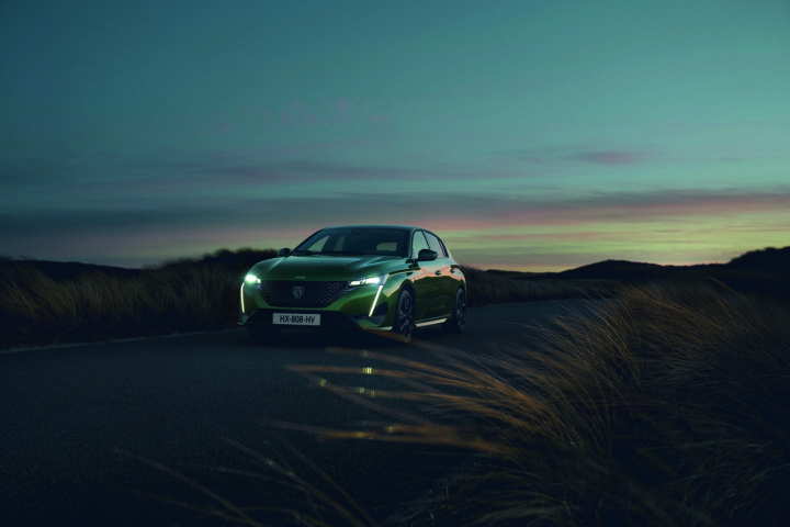 PEUGEOT_308PHEV_2021_058_FR