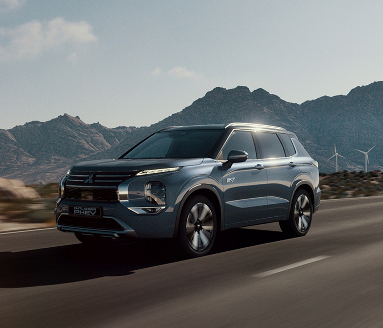 nya-mitsubishi-outlander